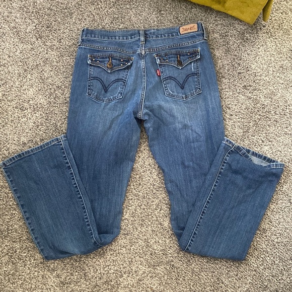 Women’s Bootcut Levi’s  Button Pockets Vintage - Picture 1 of 5